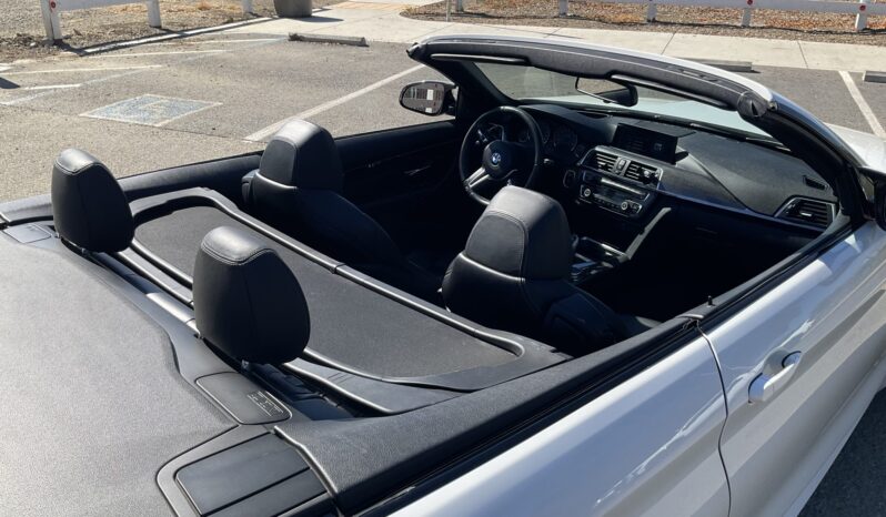 
								2017 BMW M4 Convertible Competition Package full									