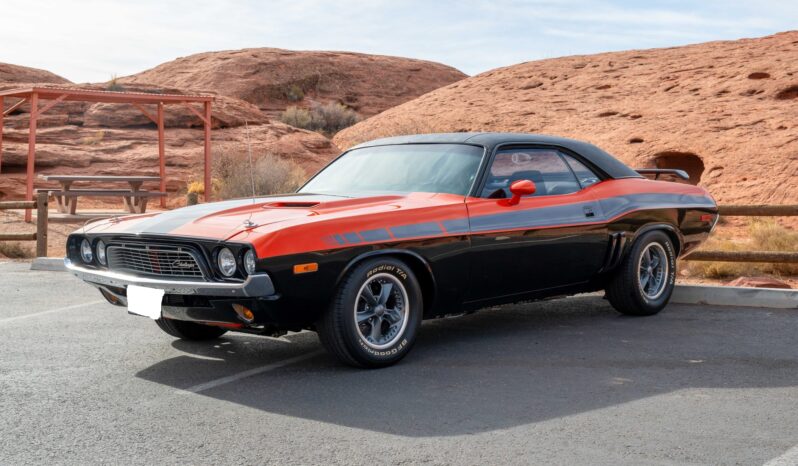 
								1972 Dodge Challenger full									