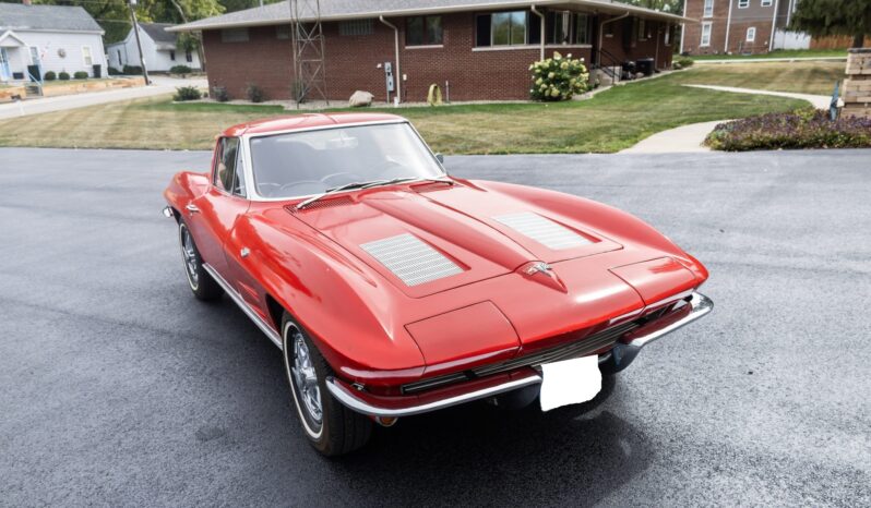 
								1963 Chevrolet Corvette Split-Window Coupe full									