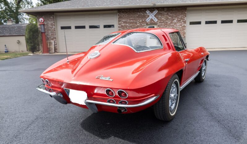 
								1963 Chevrolet Corvette Split-Window Coupe full									