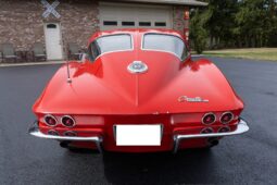 
										1963 Chevrolet Corvette Split-Window Coupe full									
