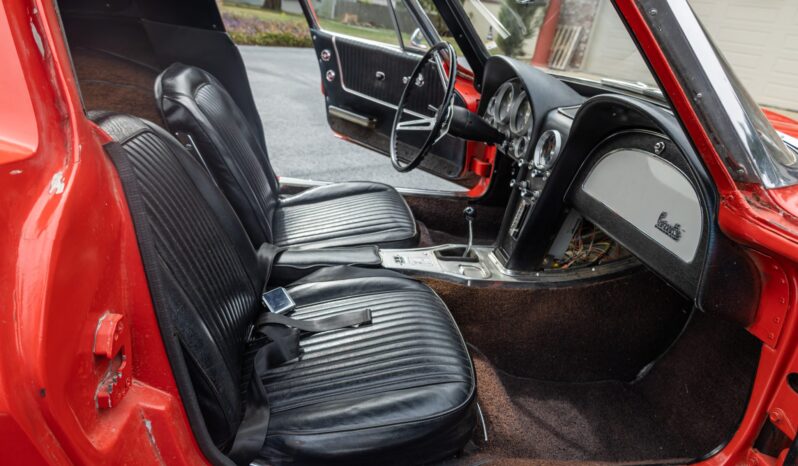 
								1963 Chevrolet Corvette Split-Window Coupe full									