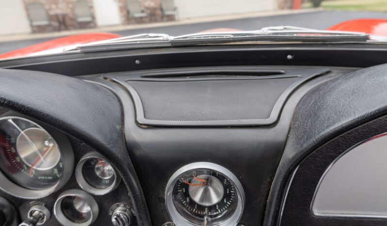 
								1963 Chevrolet Corvette Split-Window Coupe full									