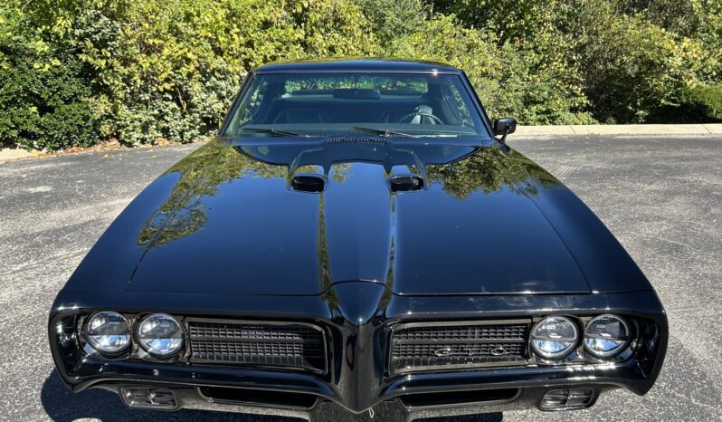 1969 Pontiac GTO Hardtop Coupe 5-Speed 1