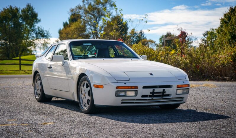 1989 Porsche 944 Turbo 1