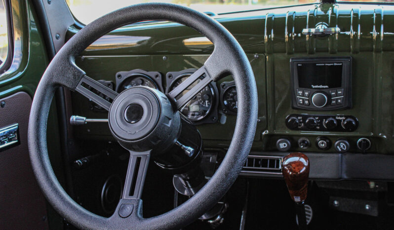 
								1946 Dodge Power Wagon WDX 4-Door 5-Speed full									