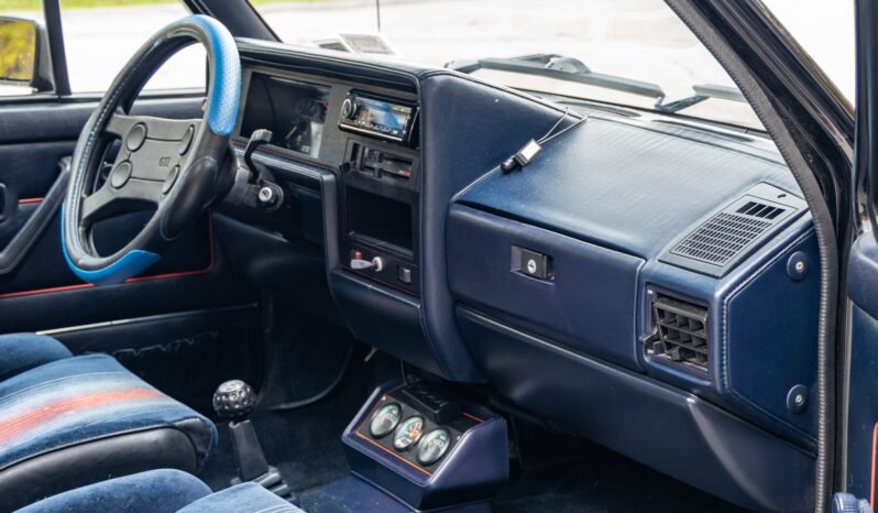 
								1983 Volkswagen Rabbit GTI full									