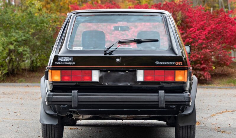 
								1983 Volkswagen Rabbit GTI full									