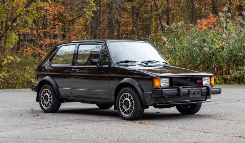 
								1983 Volkswagen Rabbit GTI full									