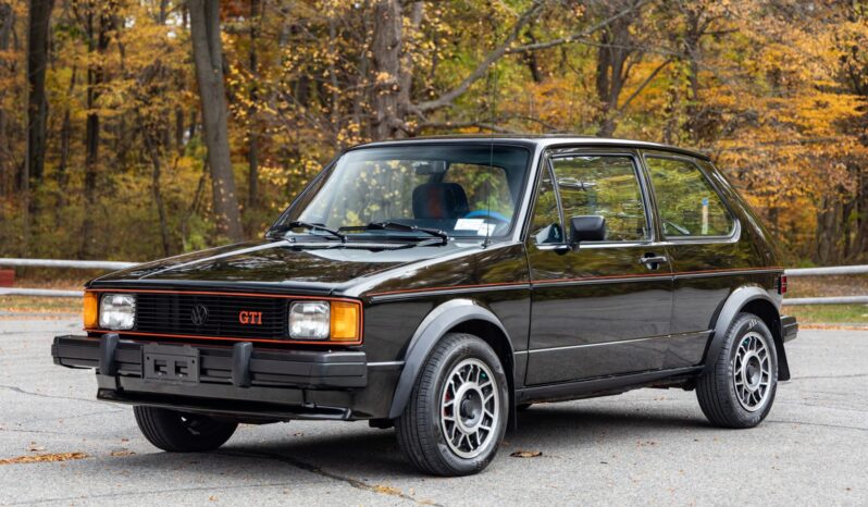 
								1983 Volkswagen Rabbit GTI full									