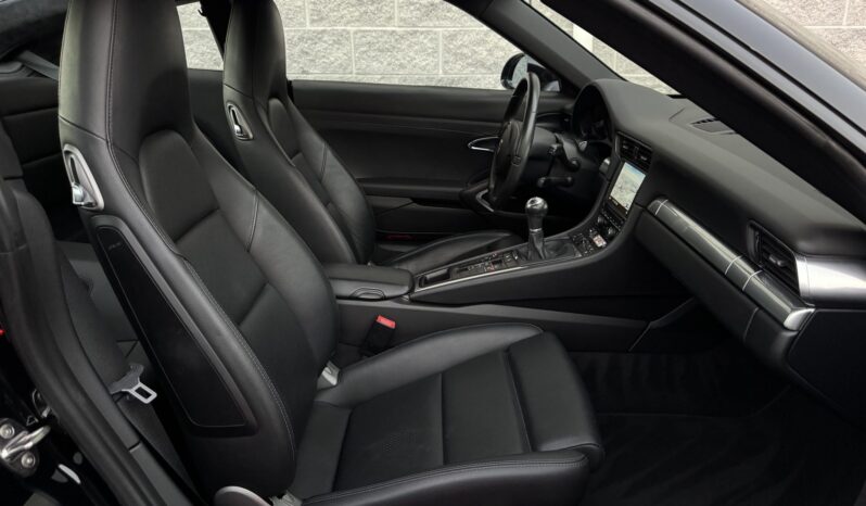 
								2013 Porsche 911 Carrera Coupe 7-Speed full									