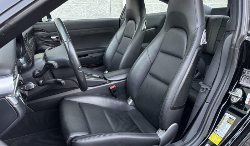 
								2013 Porsche 911 Carrera Coupe 7-Speed full									