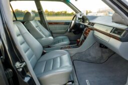 
										1993 Mercedes-Benz 400E AMG 4.2 full									