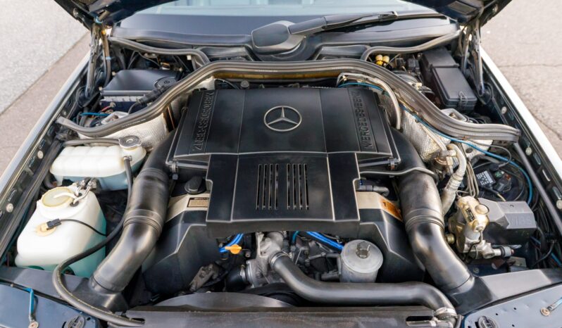 
								1993 Mercedes-Benz 400E AMG 4.2 full									