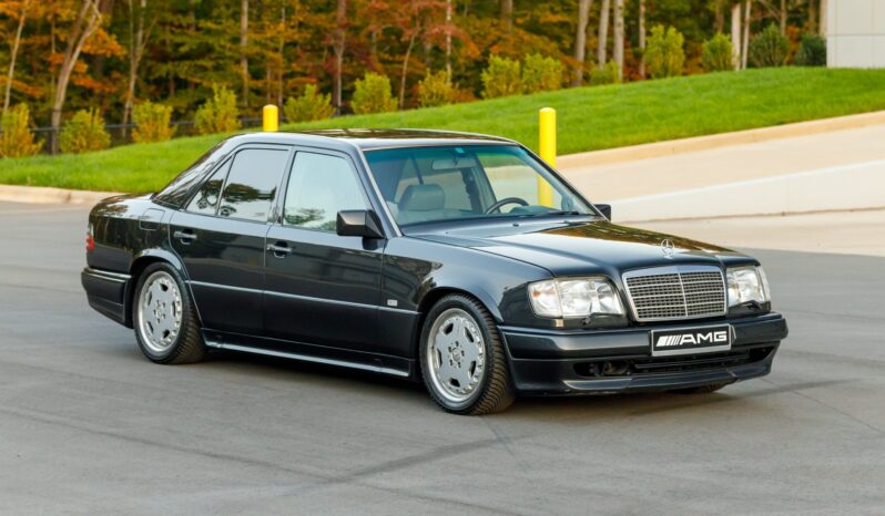 
								1993 Mercedes-Benz 400E AMG 4.2 full									