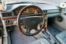
										1993 Mercedes-Benz 400E AMG 4.2 full									