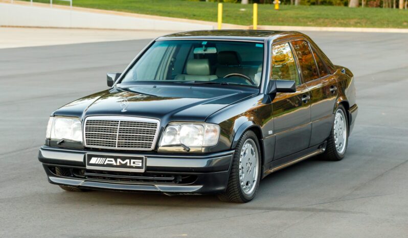 
								1993 Mercedes-Benz 400E AMG 4.2 full									