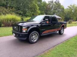 
										2008 Ford F-250 Super Duty Harley-Davidson Edition Crew Cab full									