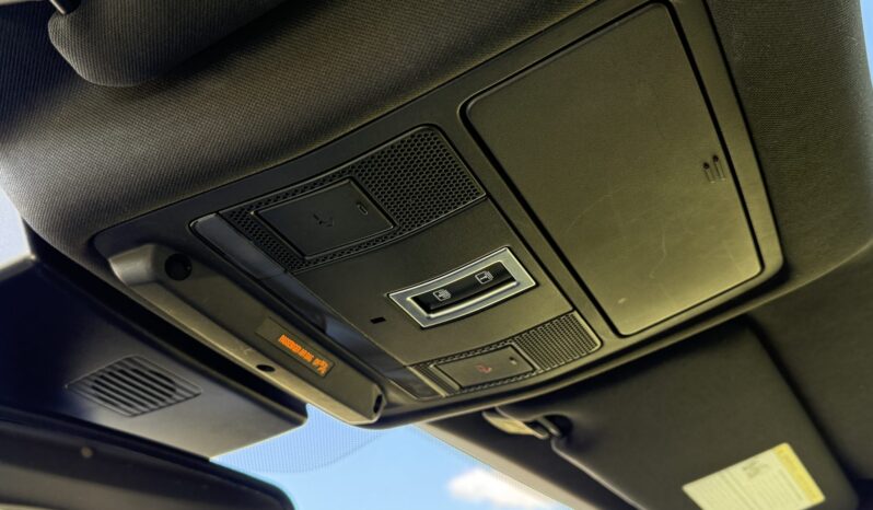 								2018 Jaguar XF Sportbrake S full									