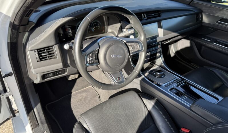 								2018 Jaguar XF Sportbrake S full									