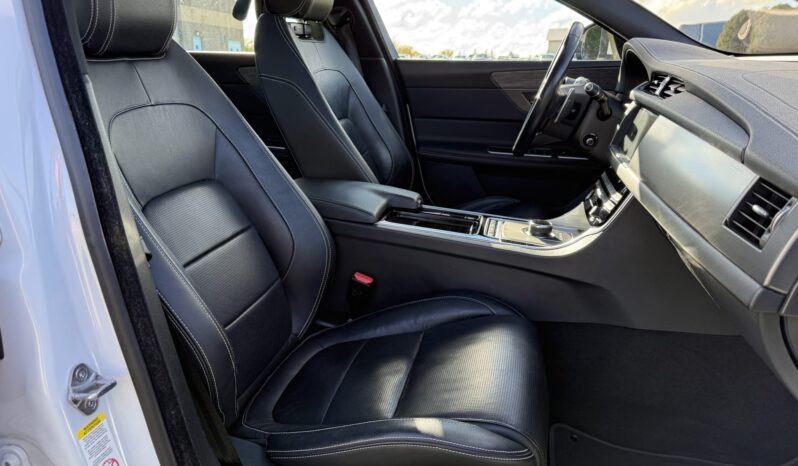 								2018 Jaguar XF Sportbrake S full									