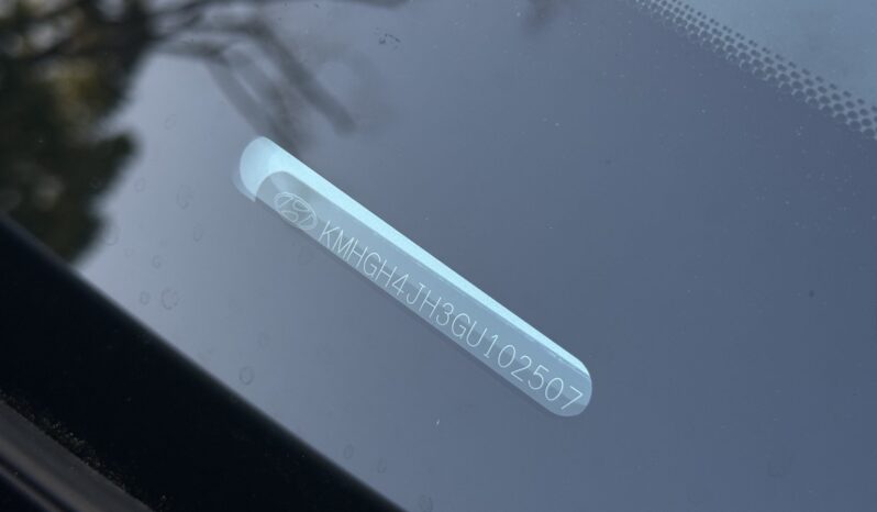 
								2016 Hyundai Equus Signature full									