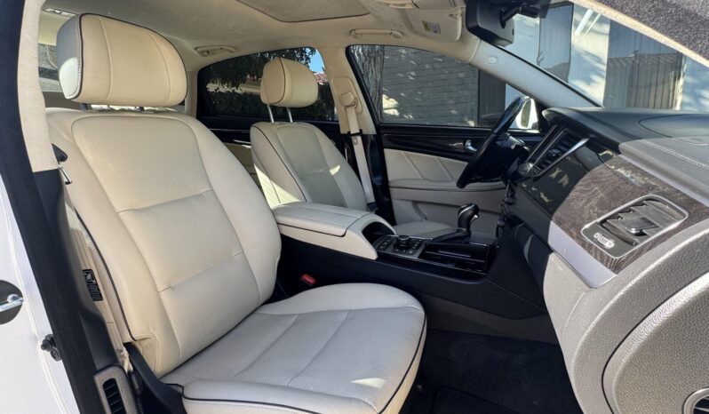 
								2016 Hyundai Equus Signature full									