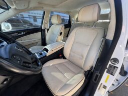 
										2016 Hyundai Equus Signature full									