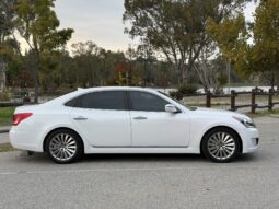 2016 Hyundai Equus Signature 2