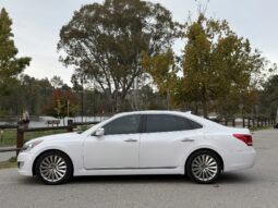 
										2016 Hyundai Equus Signature full									
