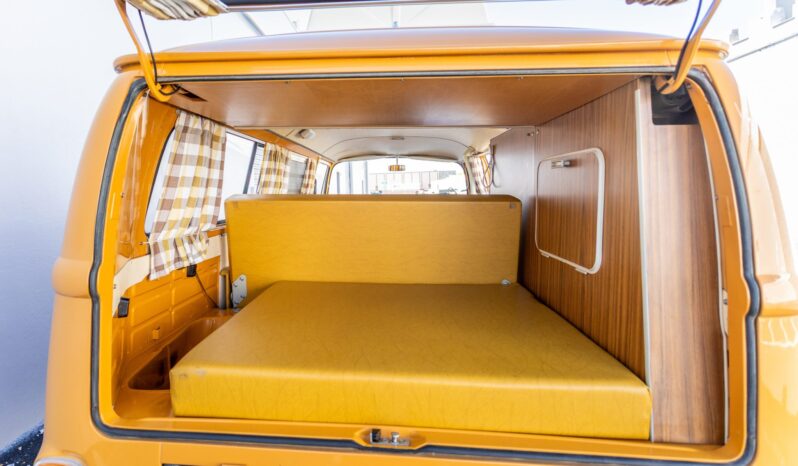 
								1972 Volkswagen Type 2 Westfalia full									