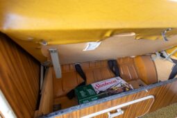 
										1972 Volkswagen Type 2 Westfalia full									