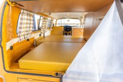 
										1972 Volkswagen Type 2 Westfalia full									