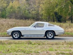 
										1964 Chevrolet Corvette Coupe 4-Speed full									