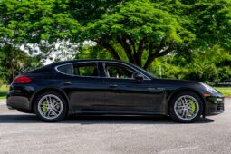 
										2014 Porsche Panamera S E-Hybrid full									