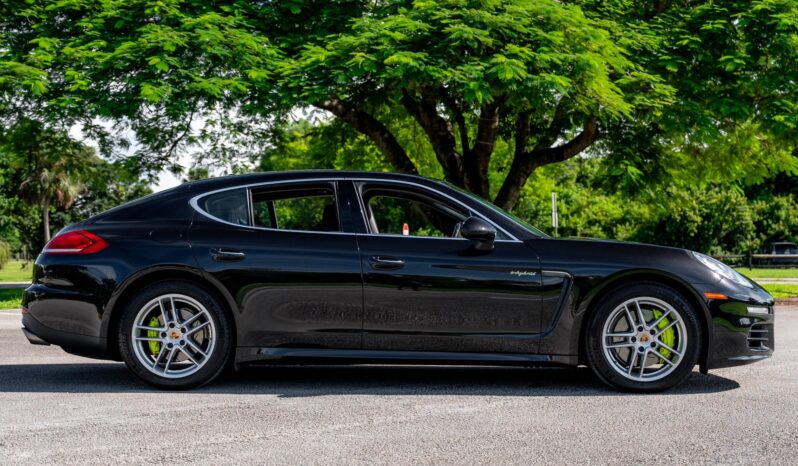 
								2014 Porsche Panamera S E-Hybrid full									