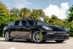 
										2014 Porsche Panamera S E-Hybrid full									