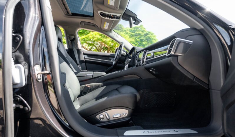 
								2014 Porsche Panamera S E-Hybrid full									