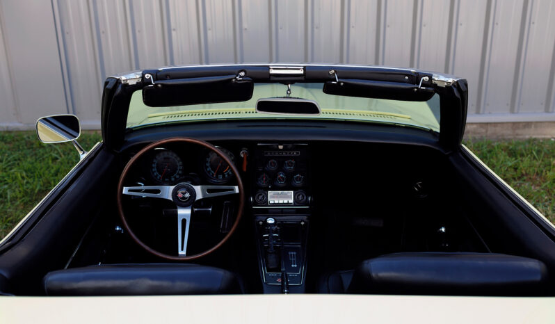 
								1968 Chevrolet Corvette Convertible 4-Speed full									