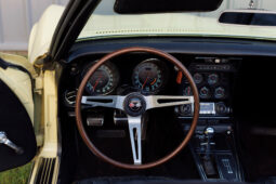 
										1968 Chevrolet Corvette Convertible 4-Speed full									