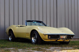 
										1968 Chevrolet Corvette Convertible 4-Speed full									
