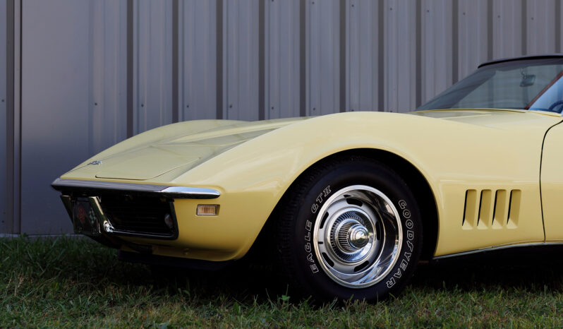 
								1968 Chevrolet Corvette Convertible 4-Speed full									