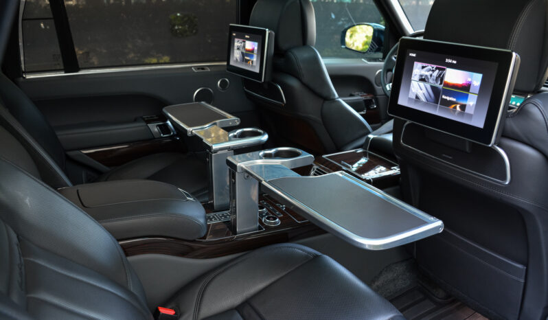 								2017 Land Rover Range Rover SVAutobiography LWB full									