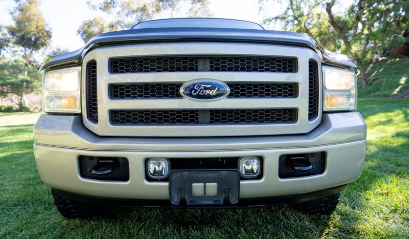 								2005 Ford Excursion Limited Power Stroke 4×4 full									