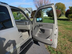 2006 Chevrolet Suburban 2500 LT 8.1L 4×4
