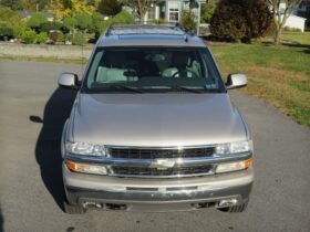 2006 Chevrolet Suburban 2500 LT 8.1L 4×4