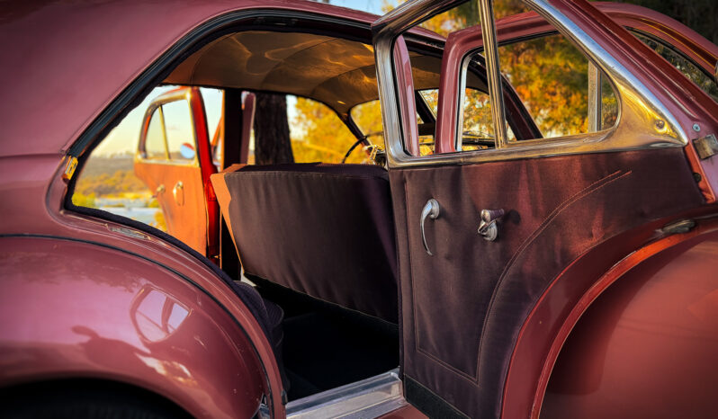 								1941 Graham Hollywood Supercharged Model 113 full									