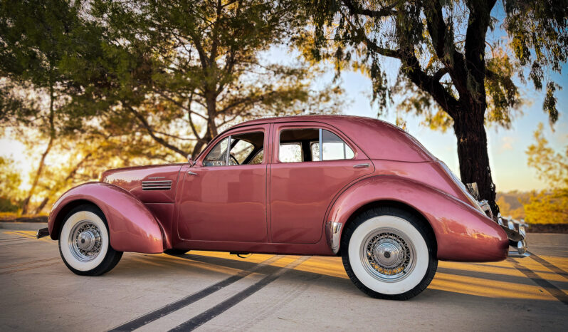 								1941 Graham Hollywood Supercharged Model 113 full									