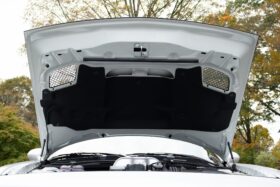 2015 Dodge Challenger SRT Hellcat 6-Speed