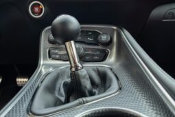 										2015 Dodge Challenger SRT Hellcat 6-Speed full									